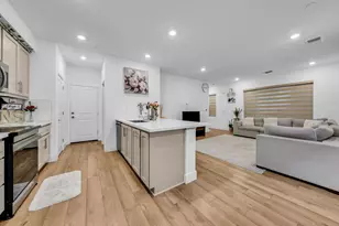 122 W Riverside Pl, Tracy, CA 95391 - Photo 13