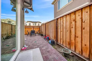 122 W Riverside Pl, Tracy, CA 95391 - Photo 41