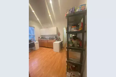 621 S 6th St, San Jose, CA 95112 - Photo 5