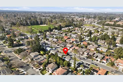 560 Hyannis Dr, Sunnyvale, CA 94087 - Photo 11