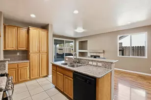 8506 Tambor Way, Elk Grove, CA 95758 - Photo 13