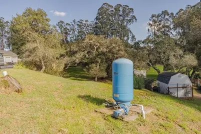 17705 Pond Derosa Ln, Salinas, CA 93907 - Photo 61