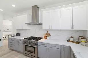 1685 Zinnia Ln, San Jose, CA 95124 - Photo 15