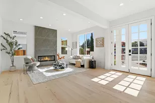 1685 Zinnia Ln, San Jose, CA 95124 - Photo 5