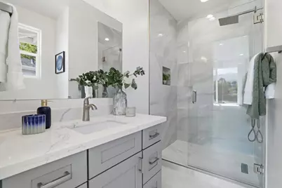 1685 Zinnia Ln, San Jose, CA 95124 - Photo 35