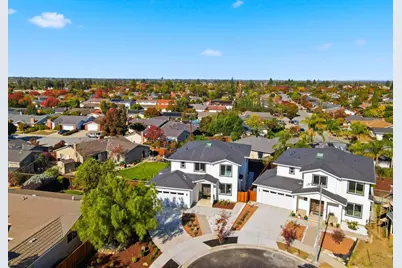 1685 Zinnia Ln, San Jose, CA 95124 - Photo 49