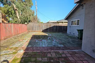 397 S Park Victoria Dr, Milpitas, CA 95035 - Photo 11