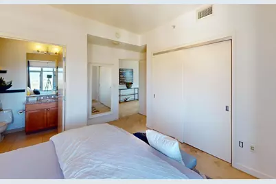 175 W Saint James St 1303, San Jose, CA 95110 - Photo 5