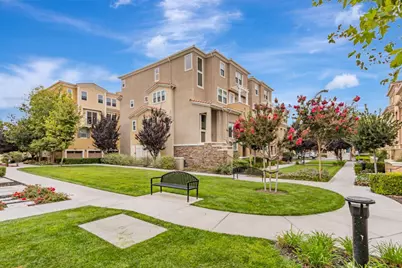 1855 Trento Loop, Milpitas, CA 95035 - Photo 39