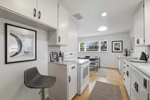 1714 Cherrytree Ln, Mountain View, CA 94040 - Photo 13