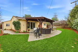 1714 Cherrytree Ln, Mountain View, CA 94040 - Photo 29