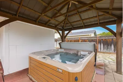 2025 Yorkshire Way, Mountain View, CA 94040 - Photo 37