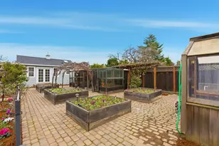 2025 Yorkshire Way, Mountain View, CA 94040 - Photo 45