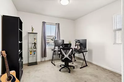 1070 S Atwood Ct, Mountain House, CA 95391 - Photo 33