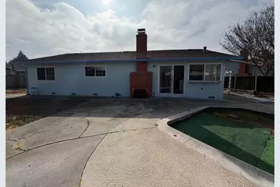 2447 Douglas St, Union City, CA 94587 - Photo 17