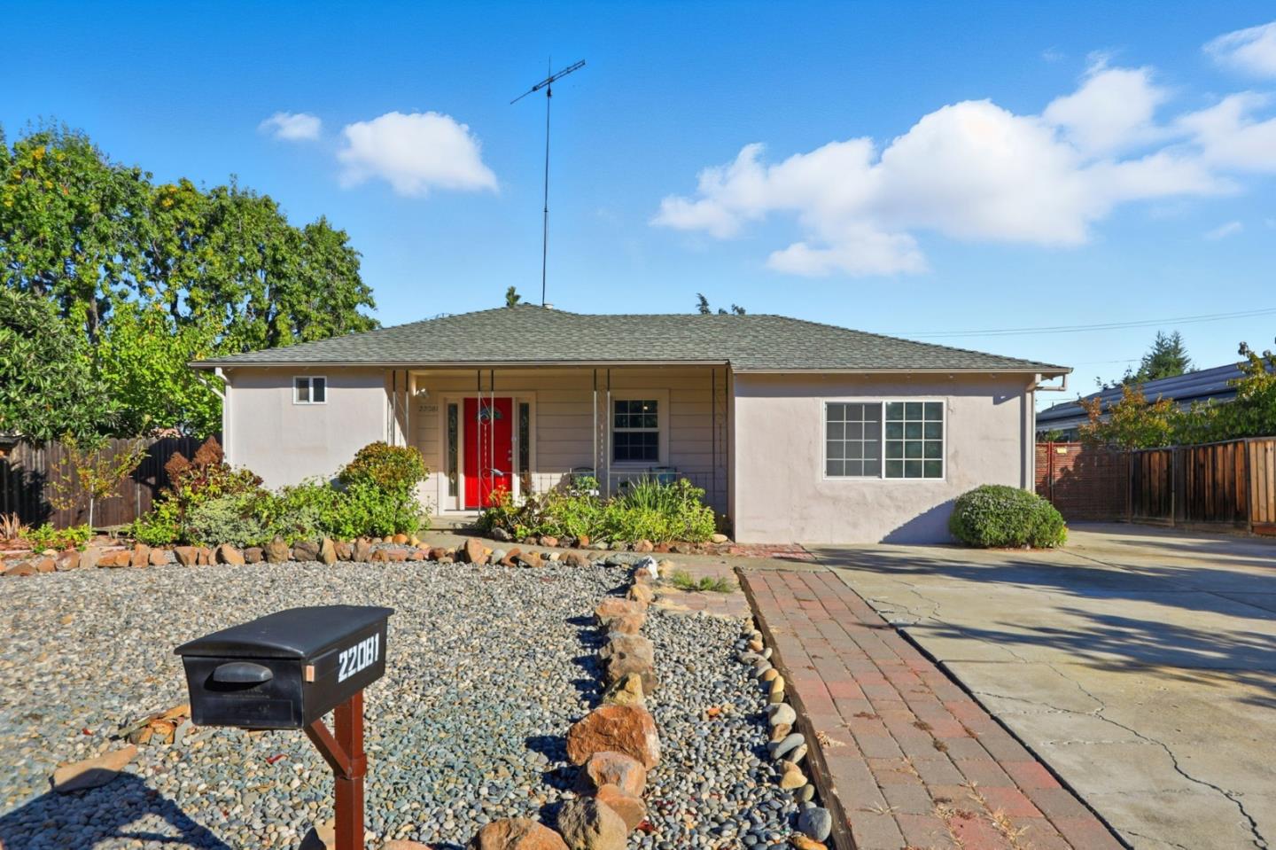 22081 Caroline Dr, Cupertino, CA 95014 - MLS ML82034737 - Coldwell Banker