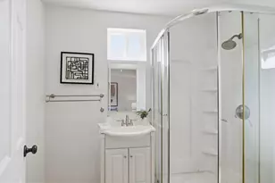 22081 Caroline Dr, Cupertino, CA 95014 - Photo 21