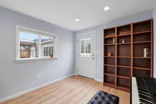 443 Juanita Dr, Santa Clara, CA 95050 - Photo 43