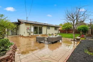 847 San Luppe Dr, Mountain View, CA 94043 - Photo 23