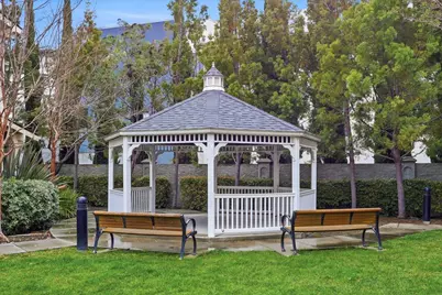 410 San Eduardo Ter, Sunnyvale, CA 94085 - Photo 23