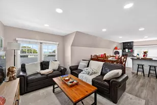 410 Pine Ave, Pacific Grove, CA 93950 - Photo 21