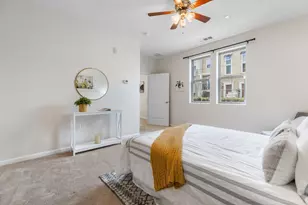 1916 Trento Loop, Milpitas, CA 95035 - Photo 3