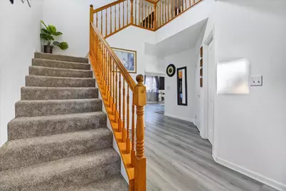 1911 Glarner St, Hollister, CA 95023 - Photo 5