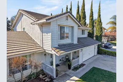 1911 Glarner St, Hollister, CA 95023 - Photo 3