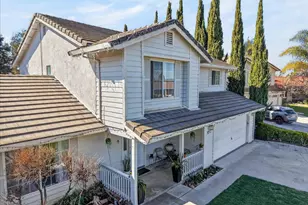 1911 Glarner St, Hollister, CA 95023 - Photo 3