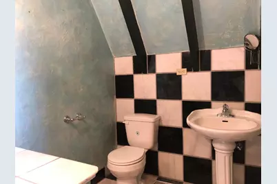 160 Monterey Ave, Pacific Grove, CA 93950 - Photo 23