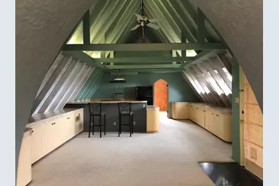 160 Monterey Ave, Pacific Grove, CA 93950 - Photo 17