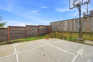 105 Oakridge Dr, Daly City, CA 94014 - Photo 31