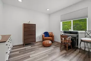 105 Oakridge Dr, Daly City, CA 94014 - Photo 15