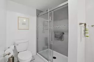 105 Oakridge Dr, Daly City, CA 94014 - Photo 29