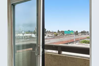 711 S Bayshore Blvd 29, San Mateo, CA 94402 - Photo 13