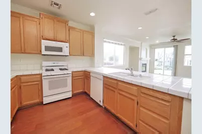 5721 Beadnell Way, Sacramento, CA 95835 - Photo 15