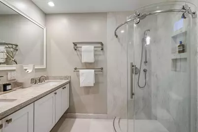 380 San Carlos Ave, Redwood City, CA 94061 - Photo 19