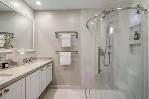 380 San Carlos Ave, Redwood City, CA 94061 - Photo 19