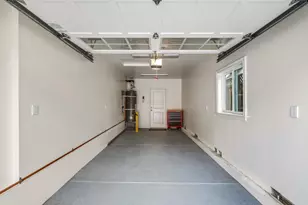 380 San Carlos Ave, Redwood City, CA 94061 - Photo 29