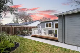 380 San Carlos Ave, Redwood City, CA 94061 - Photo 25