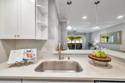 355 Half Moon Ln 9, Daly City, CA 94015 - Photo 7