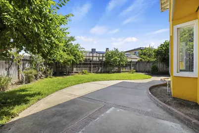 800 Treasure Ln, Manteca, CA 95337 - Photo 33