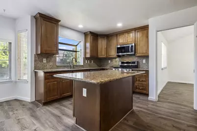 800 Treasure Ln, Manteca, CA 95337 - Photo 45