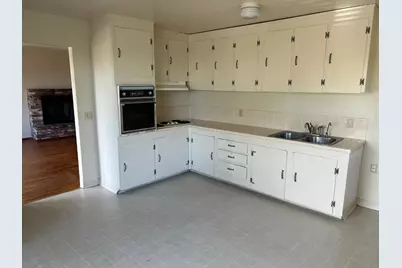 1247 Buena Vista Ave, Pacific Grove, CA 93950 - Photo 5