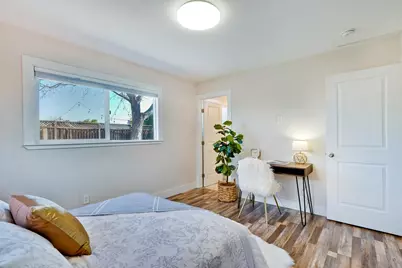 5596 Vassar Dr, San Jose, CA 95118 - Photo 25