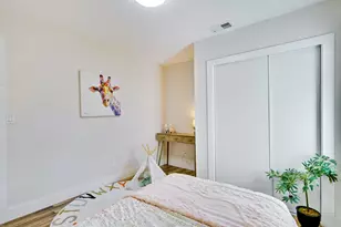 5596 Vassar Dr, San Jose, CA 95118 - Photo 39