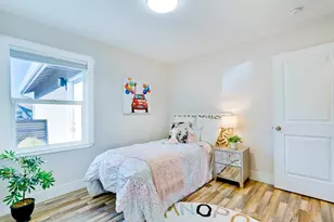 5596 Vassar Dr, San Jose, CA 95118 - Photo 37