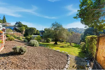 217 Bay View Dr, San Carlos, CA 94070 - Photo 45