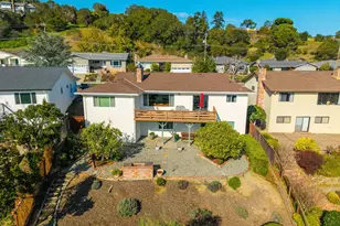 217 Bay Vw Dr, San Carlos, CA 94070 - Photo 51