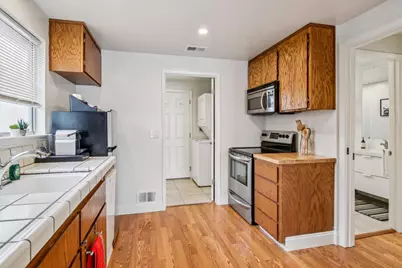 2791 Scott St, San Jose, CA 95128 - Photo 45